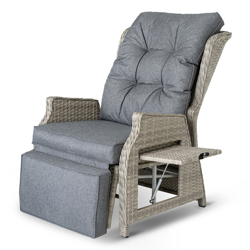 Rattansessel verstellbar mit Fußstütze und Tisch – wetterfester Garten-Relaxsessel bis 160 kg belastbar, Beige