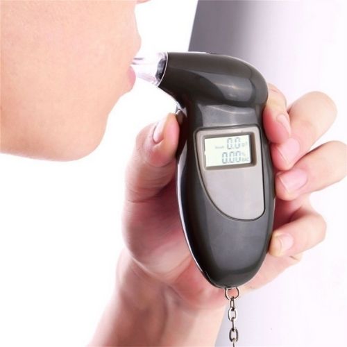 Alkoholtester für Atemalkohol – Tragbarer Breathalyzer für sicheres Fahren
