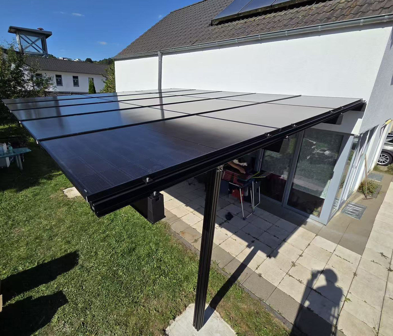 Doppelcarport Carport Gestell für 2 Autos Aluminium inkl. 15 Solarmodule, Schwarz