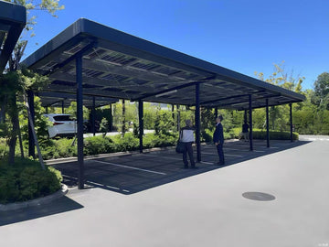Aluminium Solar-Carport für 4 Autos Schwarz – inkl. 30 PV-Module, Komplettset mit Montage & Fundamenten